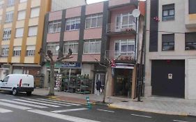 Piso De Perlio Ideal Para Gente Amante De La Play